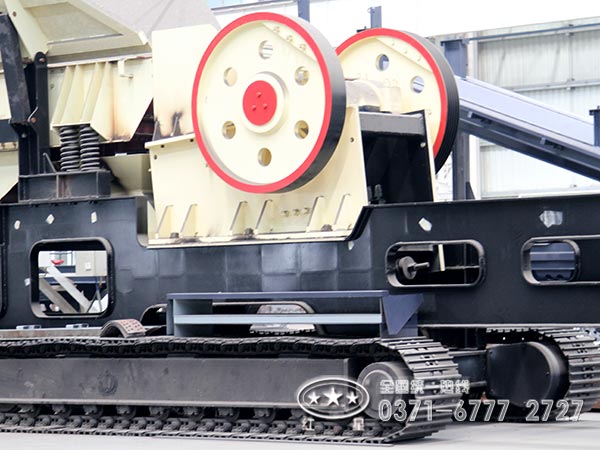 �Ĵ�ʽ�ƶ�������Һѹ�����