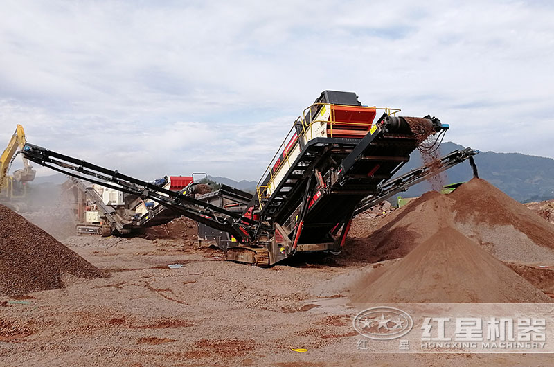 履带式移动破碎站作业现场图片 履带式移动破碎站作业现场图片