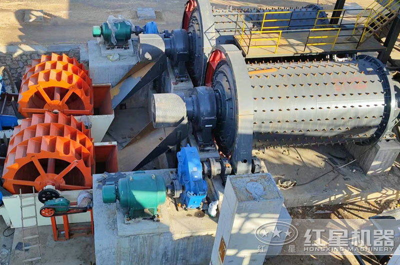 ɽ���ͻ���ĥ�������ֳ�ͼƬ