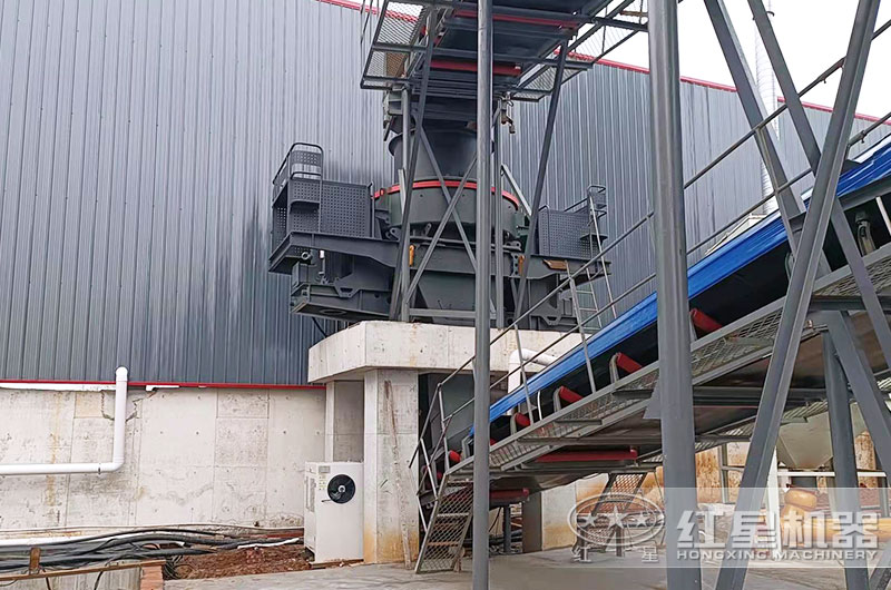 �ӱ��ͻ�ʯͷ��ɰ�������ֳ�