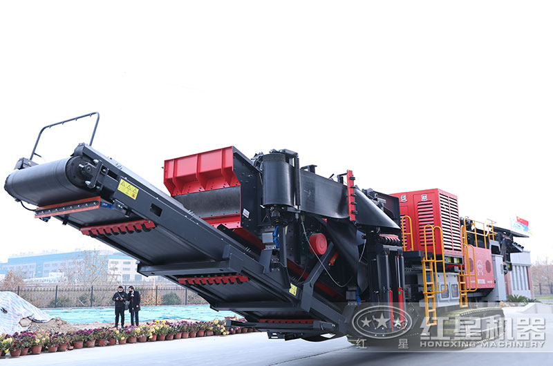 履带式粉碎机图片 履带式粉碎机图片