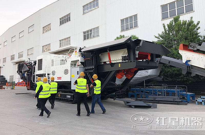 客户来厂参观设备 客户来厂参观设备