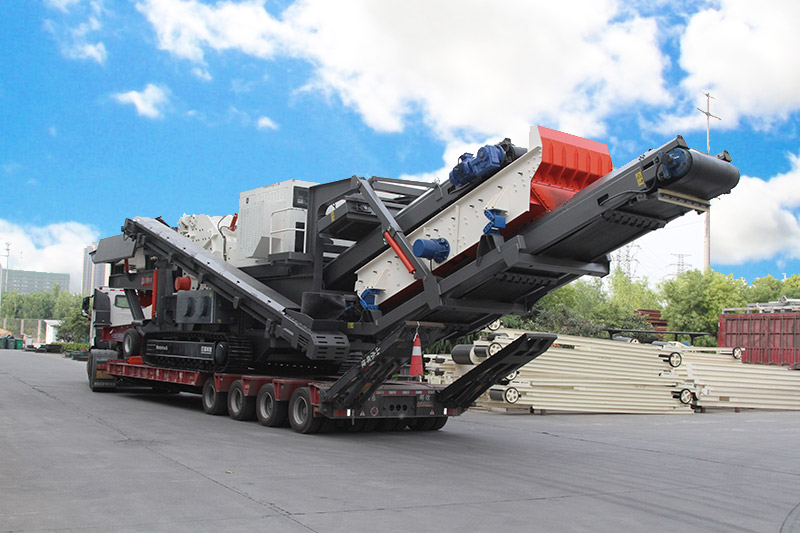 移动破碎站(履带型) 移动破碎站(履带型)