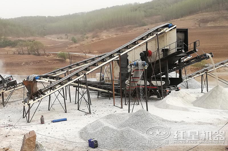 移动式反击破工作现场图片 移动式反击破工作现场图片