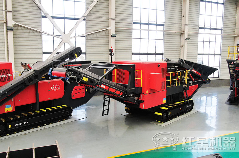 履带式移动破碎站图片 履带式移动破碎站图片