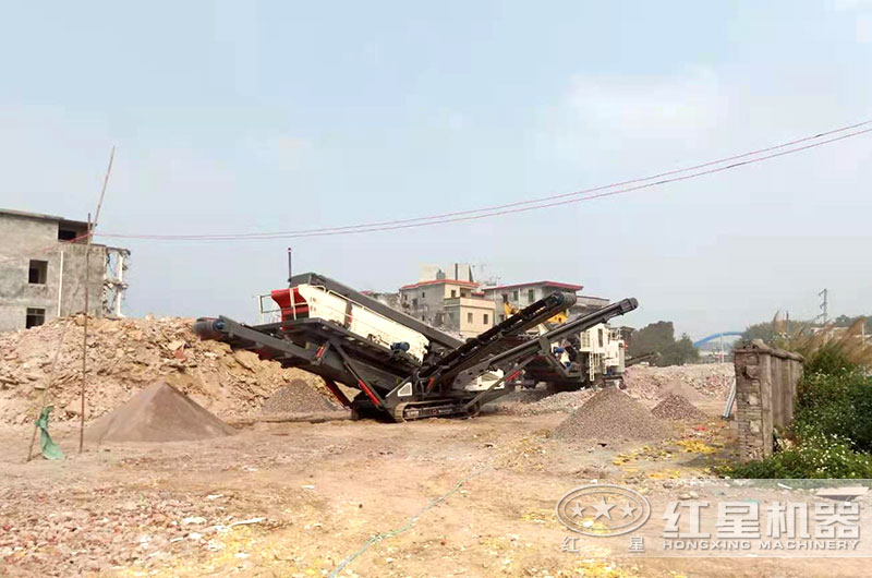 山东客户移动鄂破机作业现场 山东客户移动鄂破机作业现场