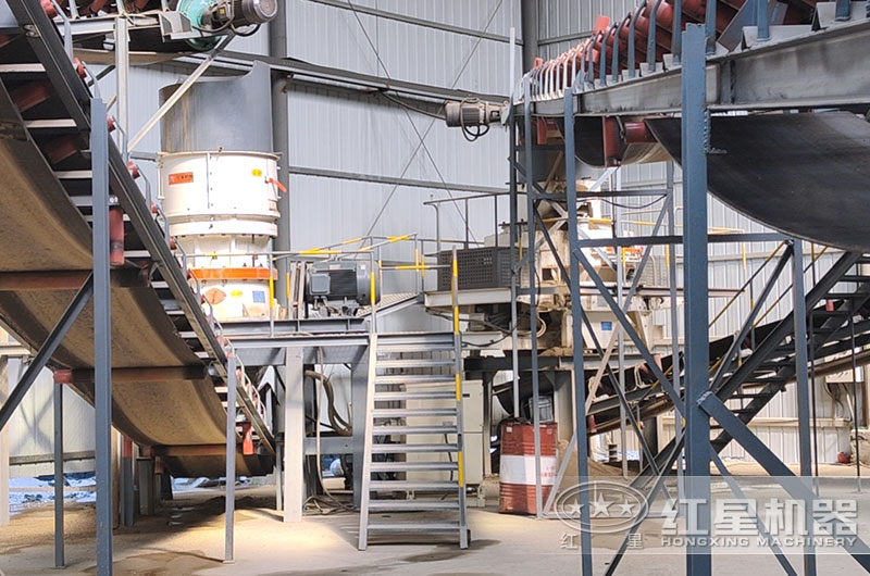 VSI冲击式制砂机工作现场实拍图 VSI冲击式制砂机工作现场实拍图