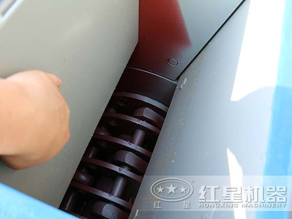 ��ʽ��ɰ���ֲ�ϸ��