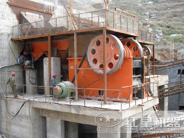 �ʽ�����