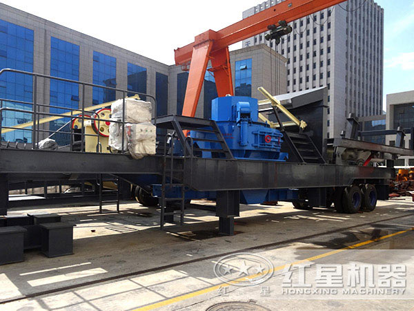 �ƶ�ʽ��ɰ��