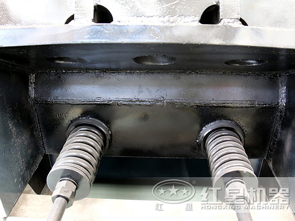 �ʽ��������