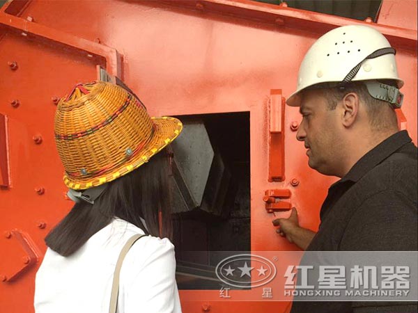 �ͻ������ι�