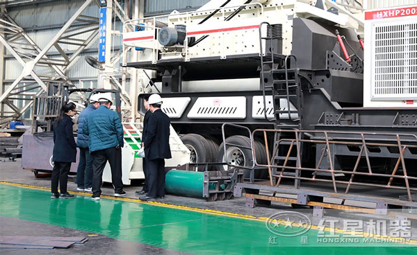 �ͻ������ι۱���ͻ���ƶ���ɰ���豸