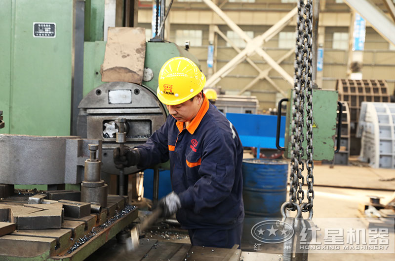 �������湤���б���ͻ��Բ׶�Ƽ�������ʦ