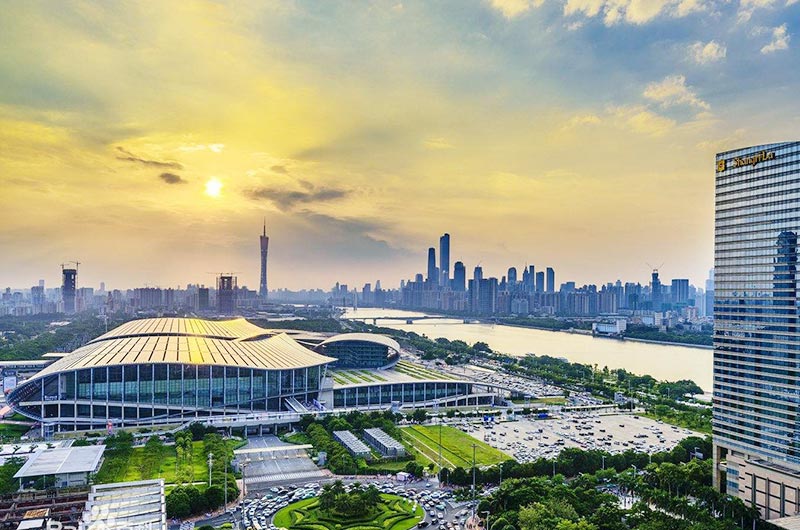 2.1��J06�����ϱ���ͻ�Ƶ�125�촺���㽻���չ���������У��ڴ����Ĳ���