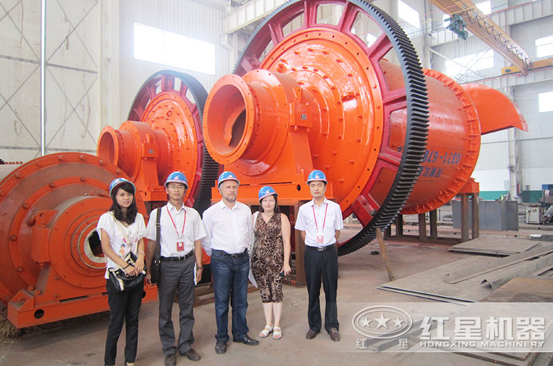 �ͻ������ϱ���ͻ�ƿ�����ĥ��