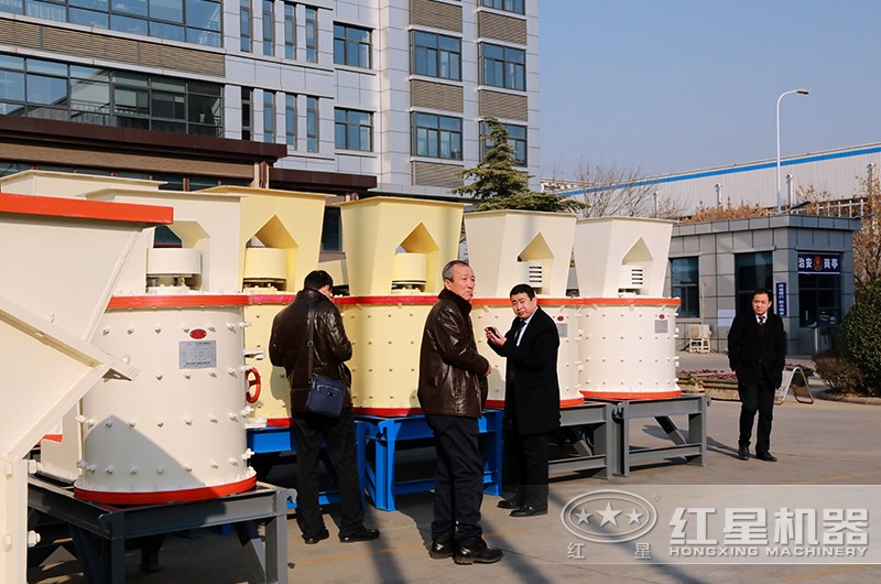 �ͻ���������