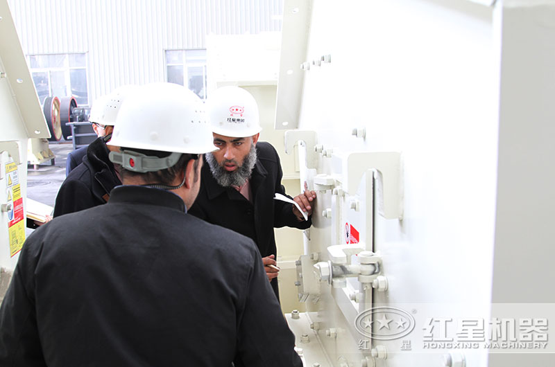 �����û���������