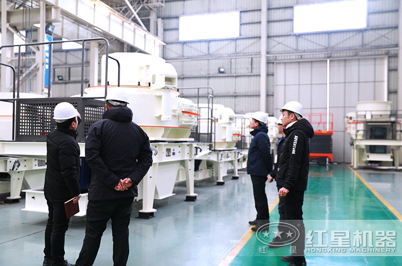 ʯͷ��ɳ����Ҫ����Ǯ��