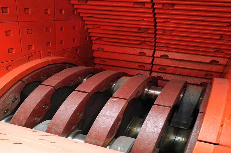 �����ڲ��İ�ʵ��