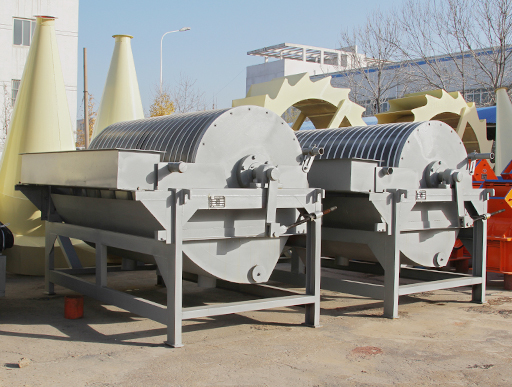 ����ʯ��ѡ�豸